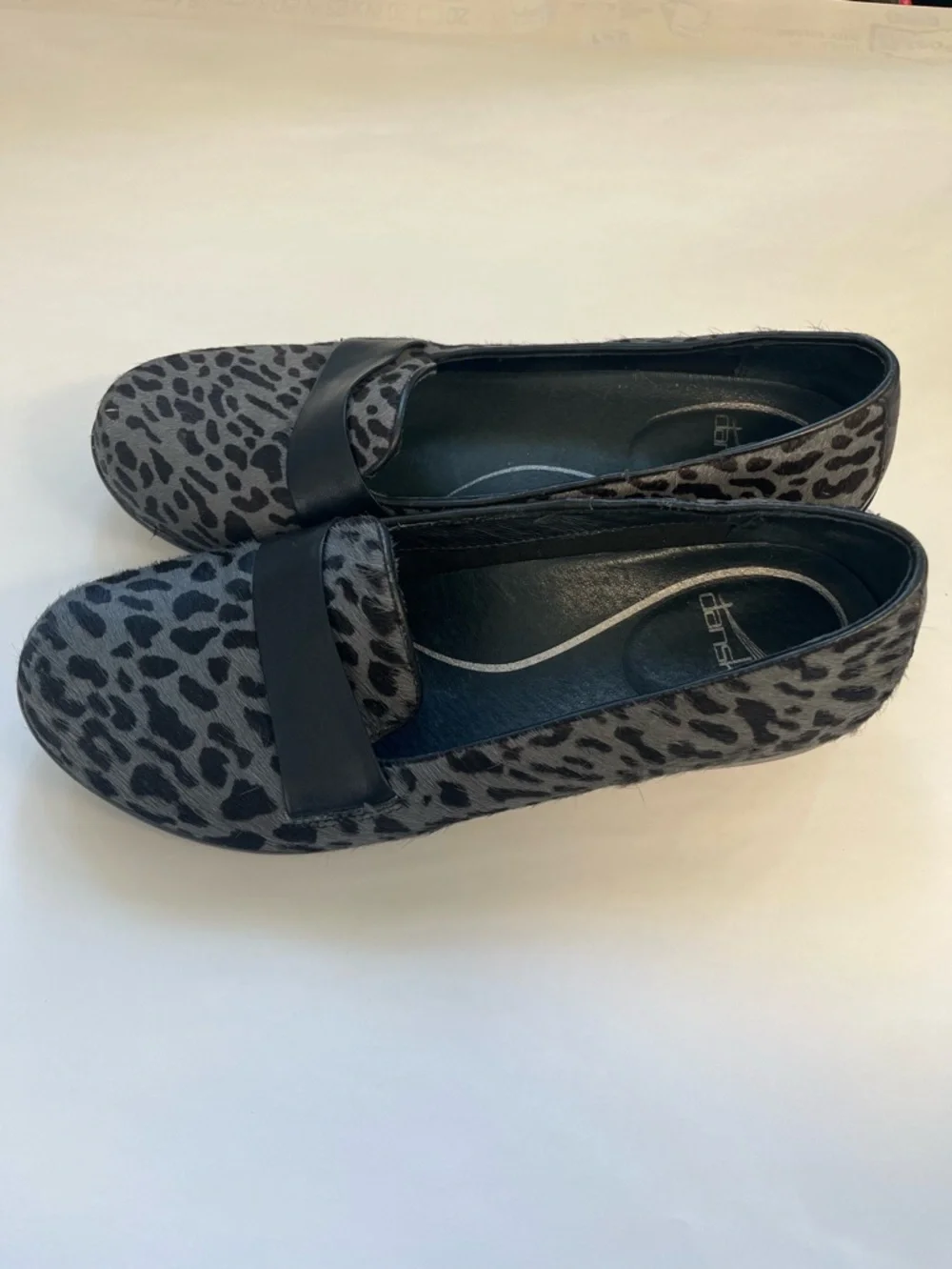 Dansko‎ Leopard-Print Gray & Black Leather Calf Hair Loafers Sz. 39